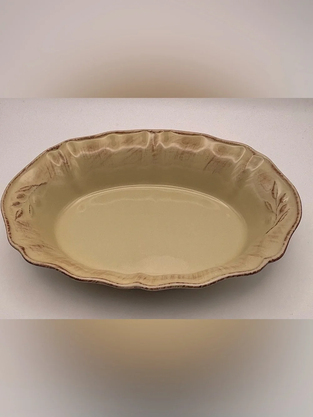 Grestel Portugal Stoneware Oval Baker Cream Scalloped Rustic 10”